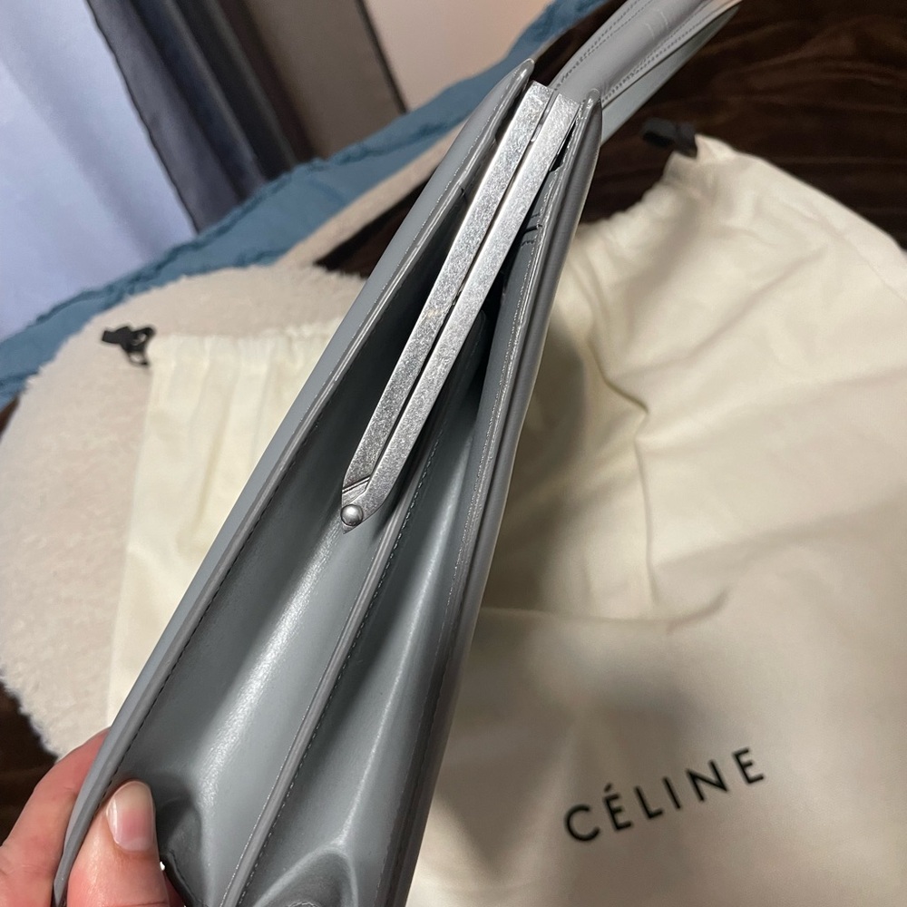 Pearl Blue Celine - Picture 6 of 8